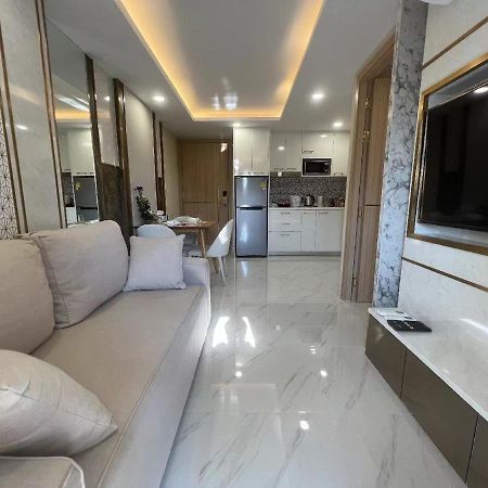 Romantic Beach Apartment芭堤雅水系高档酒店式公寓可做饭 Jomtien pláž Exteriér fotografie
