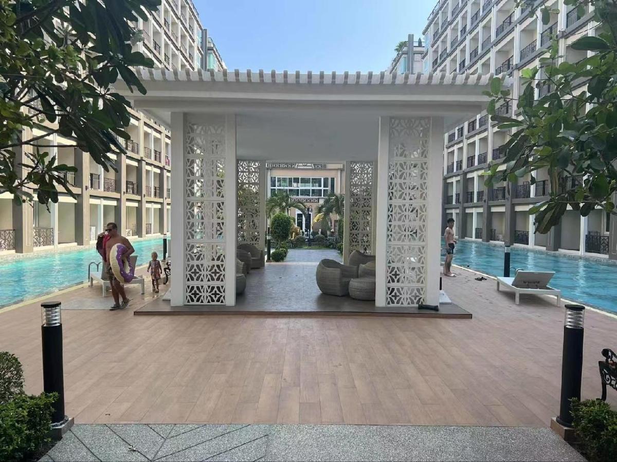 Romantic Beach Apartment芭堤雅水系高档酒店式公寓可做饭 Jomtien pláž Exteriér fotografie