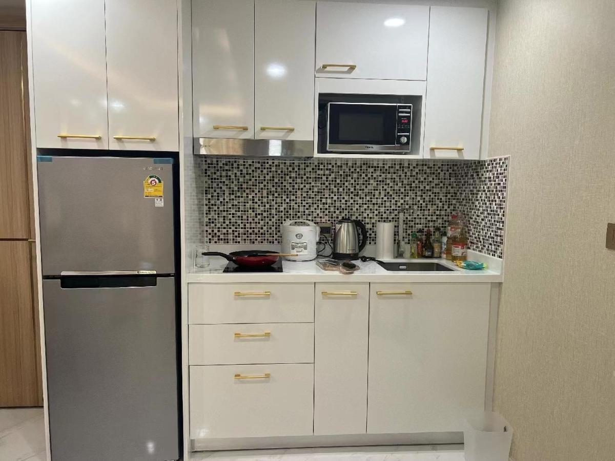 Romantic Beach Apartment芭堤雅水系高档酒店式公寓可做饭 Jomtien pláž Exteriér fotografie